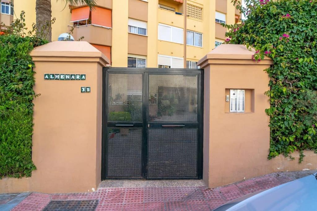 Апартаменты Desayuno Con Vistas, Parking Privado Terraza La Cala Del Moral Экстерьер фото