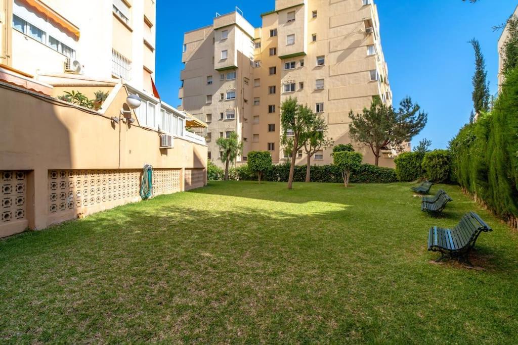 Апартаменты Desayuno Con Vistas, Parking Privado Terraza La Cala Del Moral Экстерьер фото