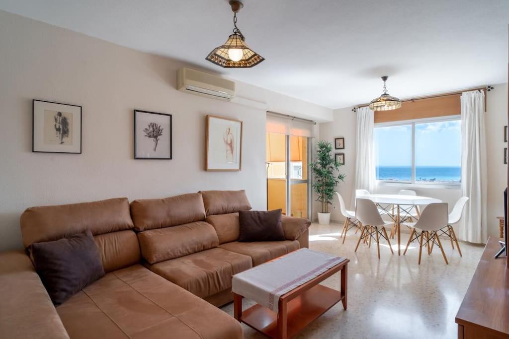 Апартаменты Desayuno Con Vistas, Parking Privado Terraza La Cala Del Moral Экстерьер фото